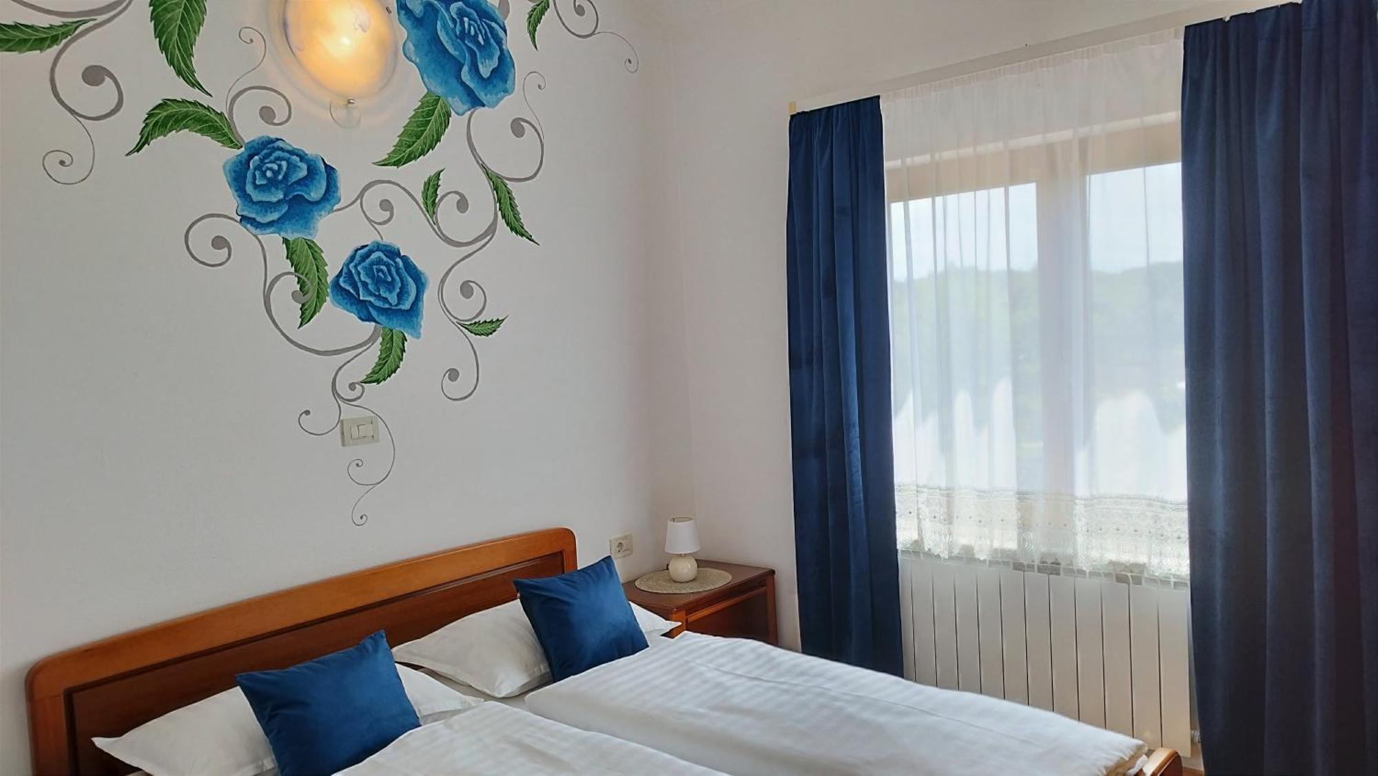 Villa "Pied-A-Terre" Residence & Spa Umag Exterior photo